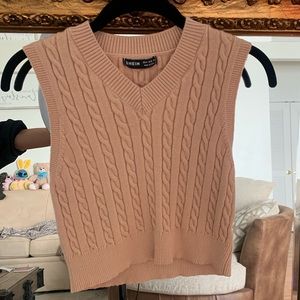 Cropped sweater vest